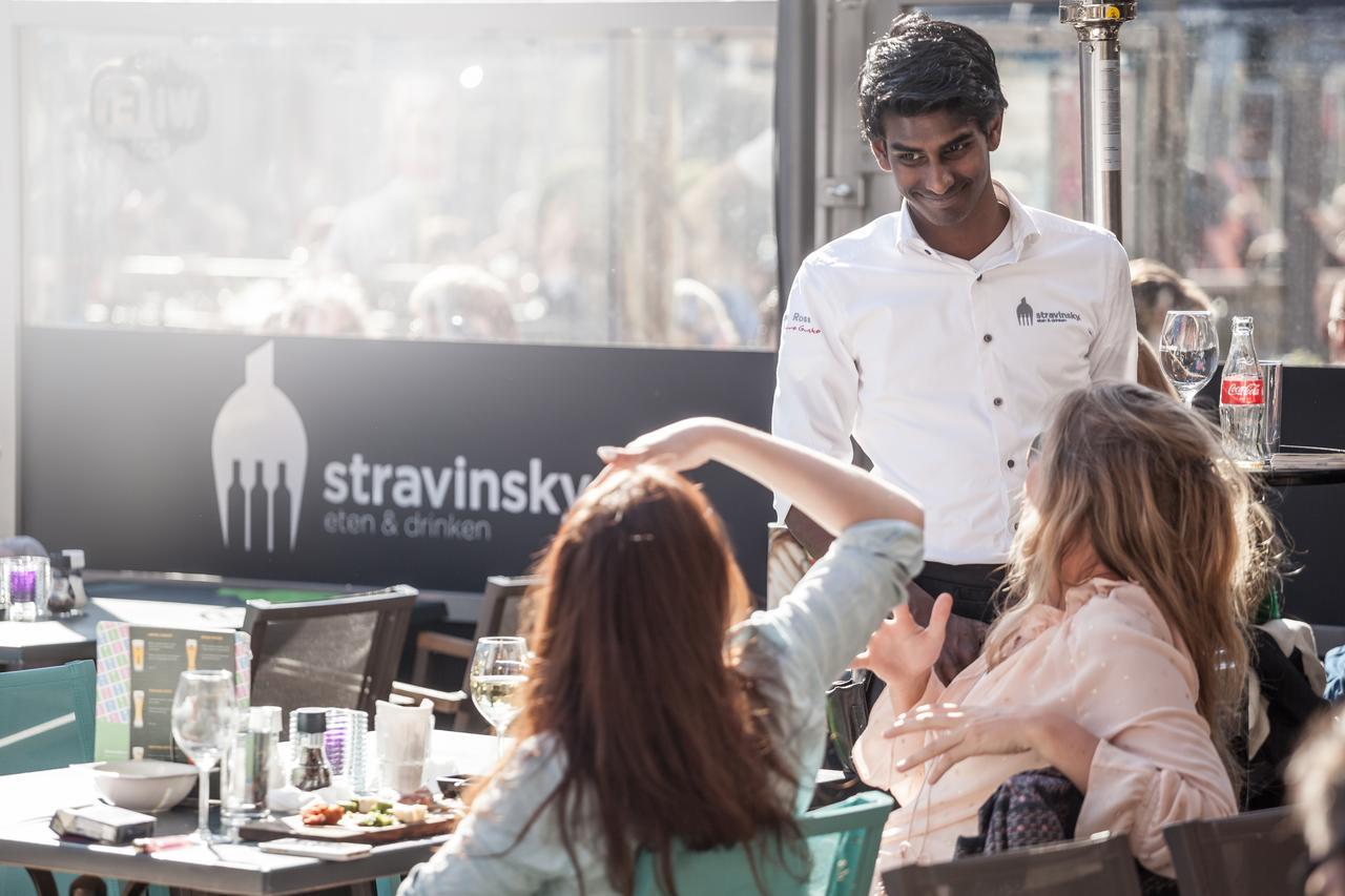 Stravinsky Slapen Hotel เฮงเงโล ภายนอก รูปภาพ